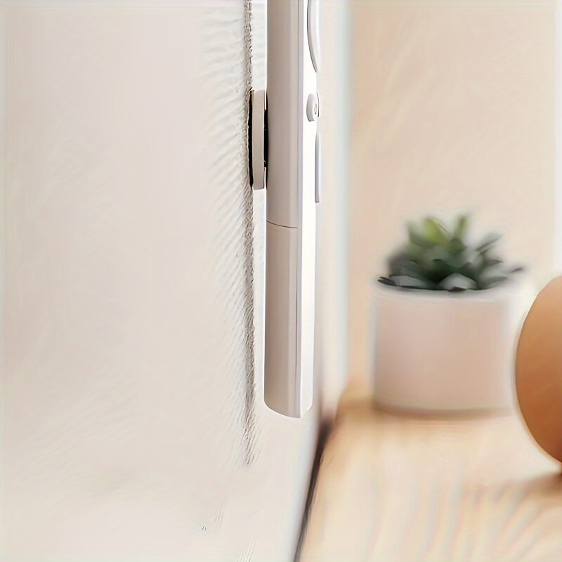 Magnetic Remote Holder