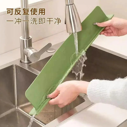 Silicone Sink Splash Guard – Water Barrier for Kitchen & Bathroom