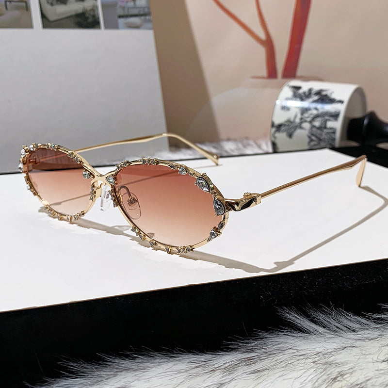 Luxury Diamond Oval Sunglasses